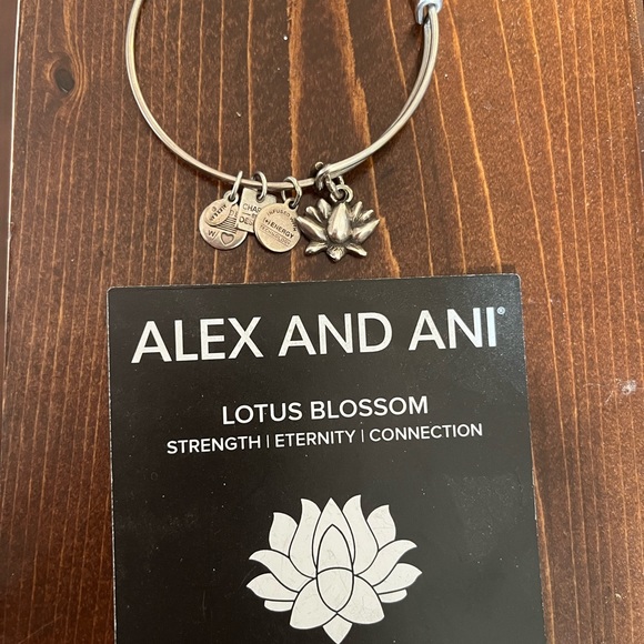 Alex and Ani Lotus bloom bangle - Picture 2 of 2